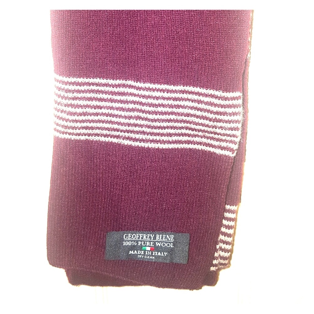 Geoffrey Beene men's scarf. Made in Italy.